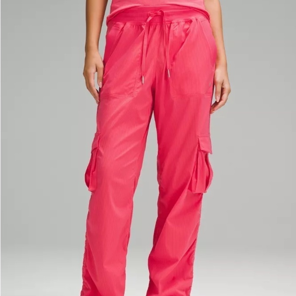 Lululemon Dance Studio Relaxed Fit Mid Rise Cargo Pant in Glaze Pink